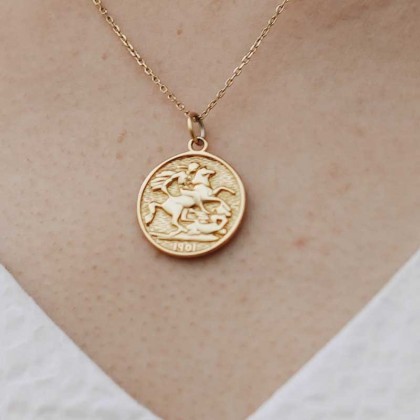 Gold Plate Pendant Necklace