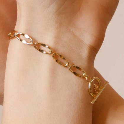 Gold Chain T Bar Bracelet